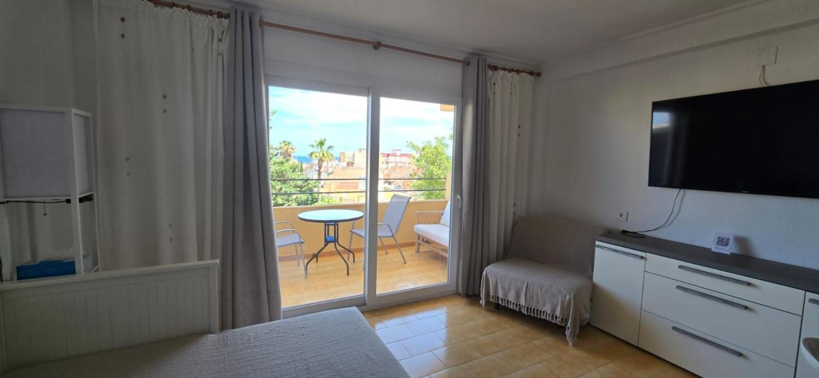 Estudio En Torrevieja A 700 M Del Mar Zewnętrze zdjęcie